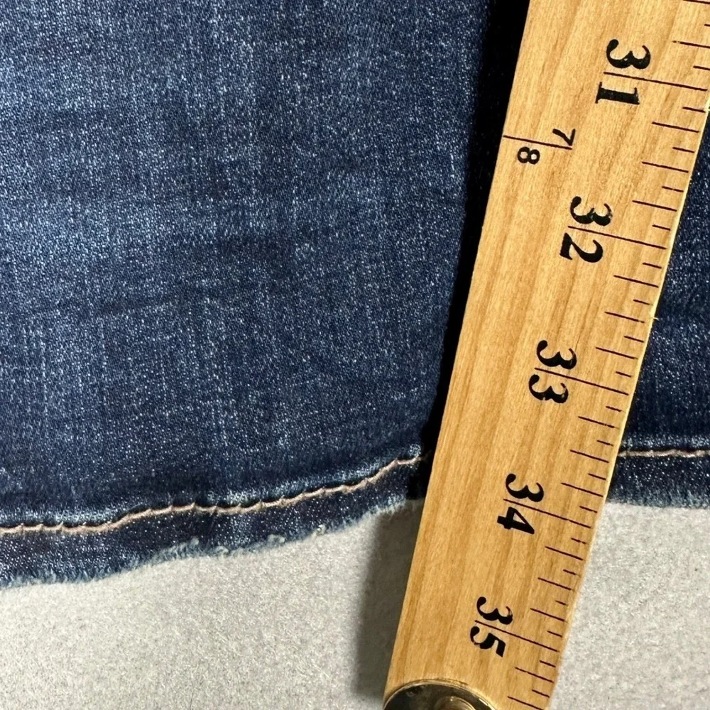 Silver Jeans Co Craig Jeans Mens 38X32 Blue Easy Fit Bootcut Distressed Denim
